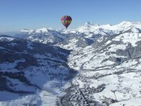 Vol en montgolfière au coeur de l'hiver
